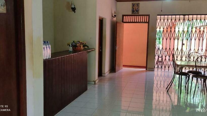 ペンション Isuruma Rest