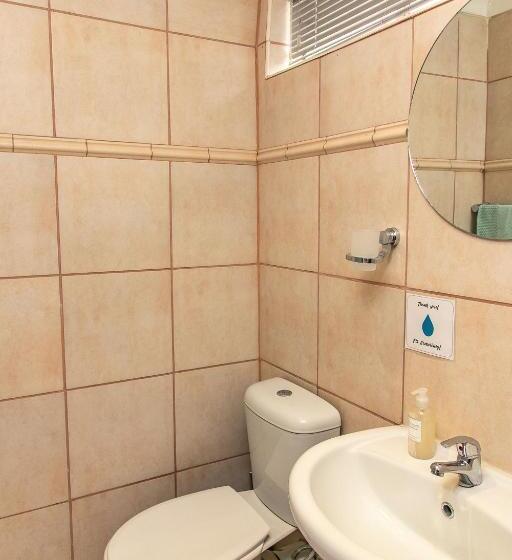 פנסיון @karoo Guesthouse