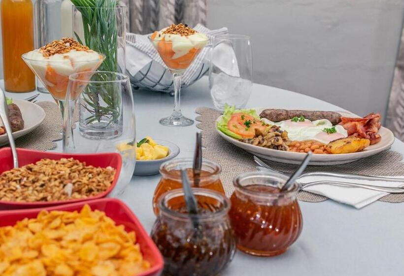 פנסיון @karoo Guesthouse