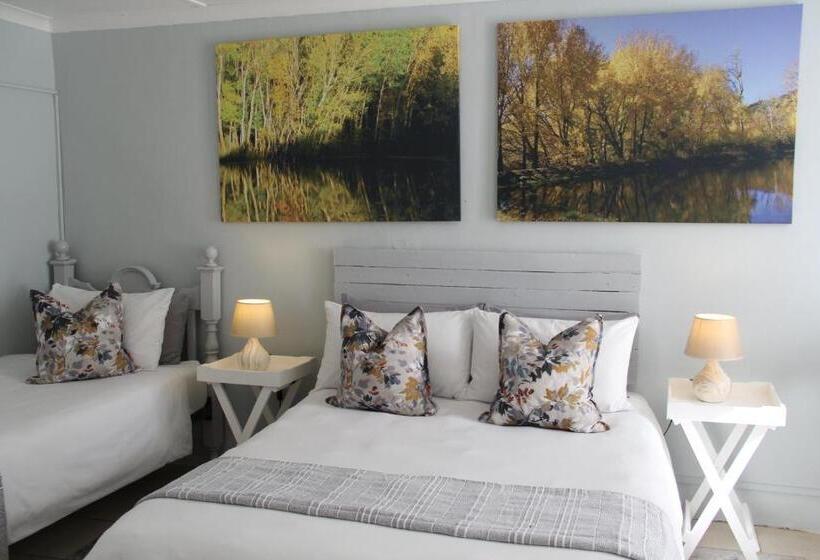 פנסיון @karoo Guesthouse