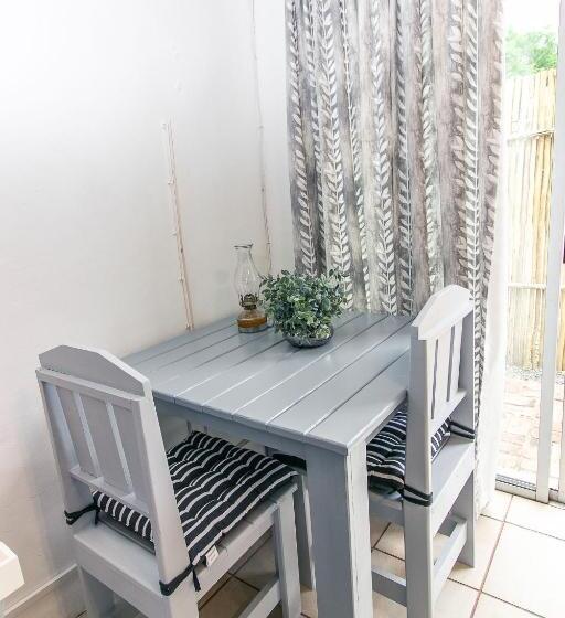 펜션 @karoo Guesthouse
