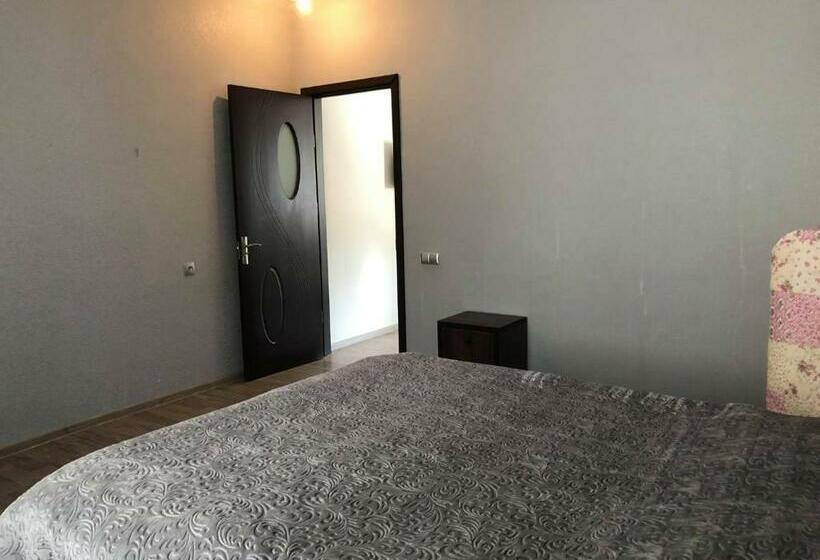 پانسیون Our House