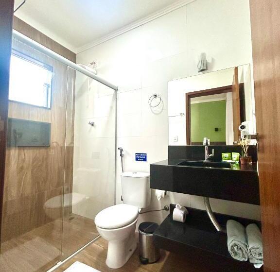 פנסיון Pousada Rainha Dos Lagos