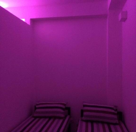 پانسیون Rr House