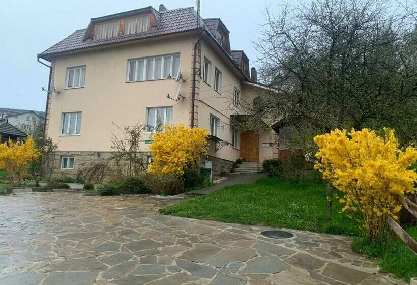 پانسیون Sadyba U Lesi