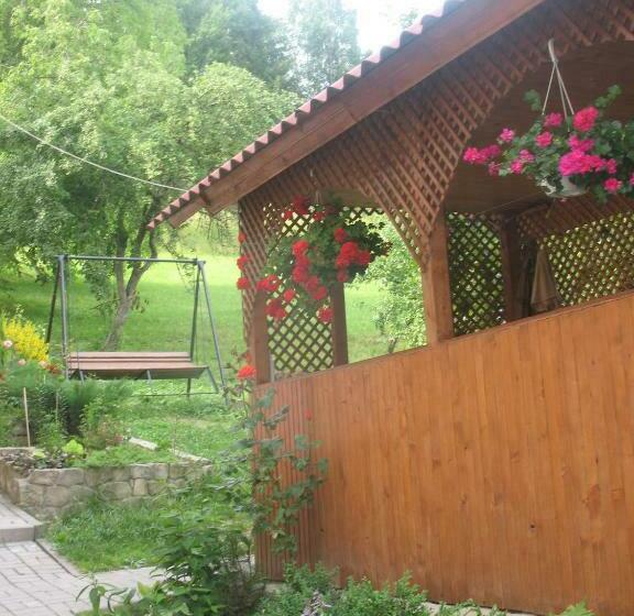 پانسیون Sadyba U Lesi