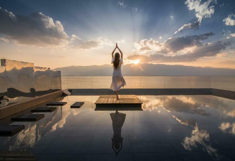 پانسیون Yuanshanqing·stone Hill Seaview Guesthouse