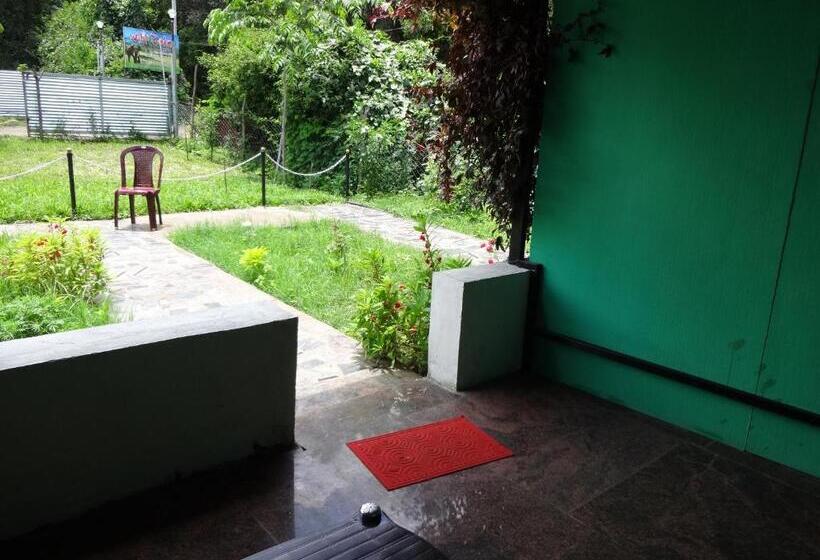 فندق صغير Green Hills Farm And Guest House