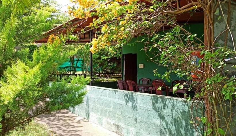 فندق صغير Green Hills Farm And Guest House