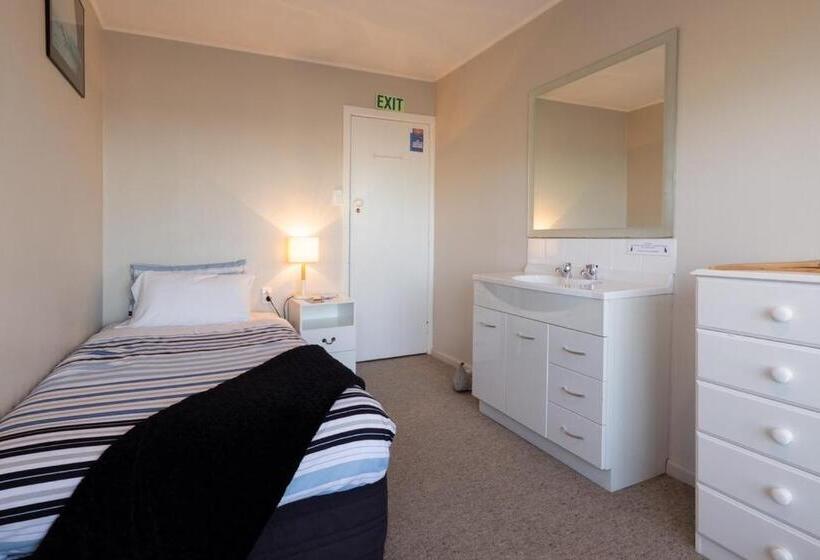 הוסטל Oamaru Backpackers