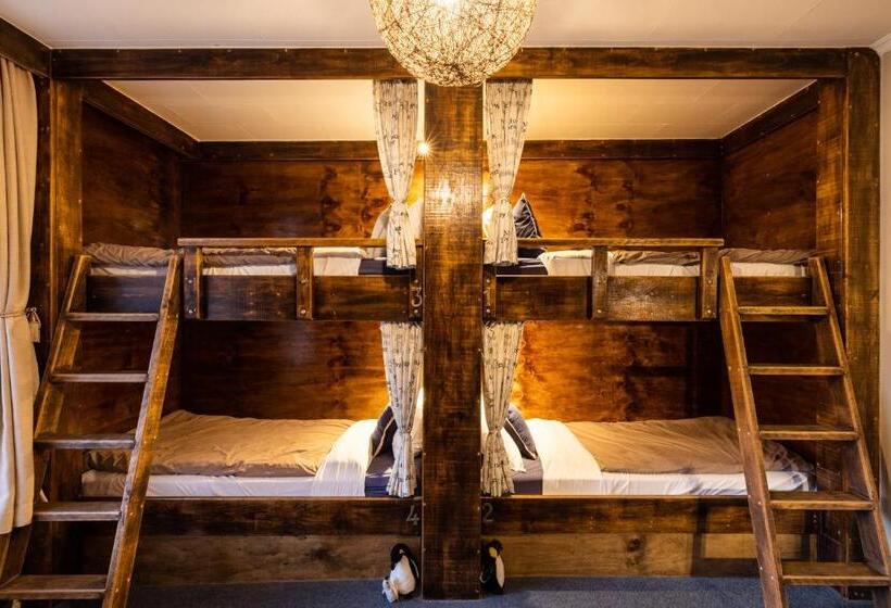 הוסטל Oamaru Backpackers