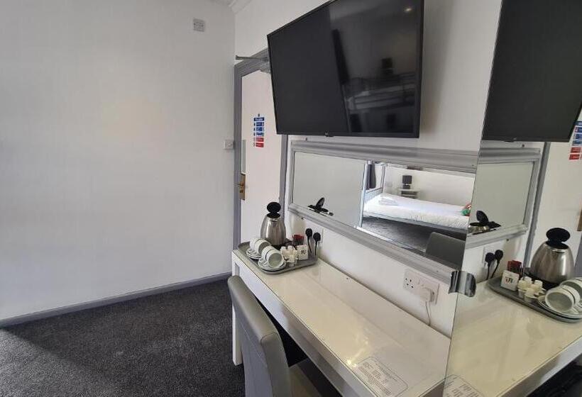 ユースホステル Y Gwynedd Inn