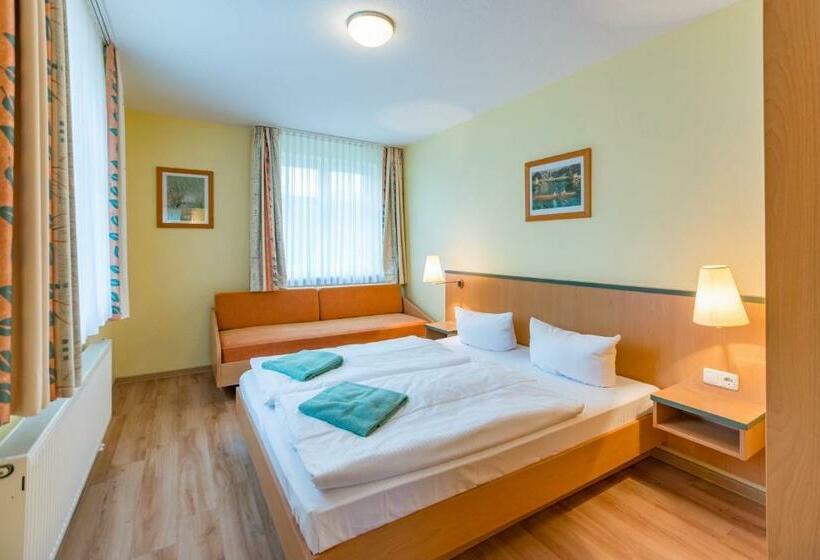 Am Weststrand Apartmenthaus Waldeck