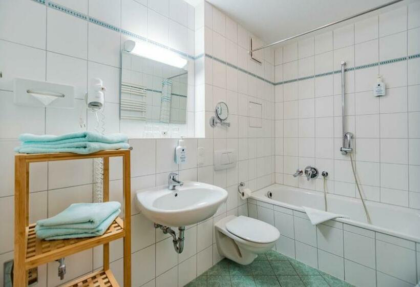 Am Weststrand Apartmenthaus Waldeck