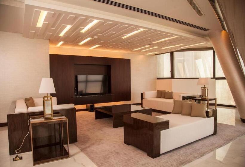 Bab Al Qasr Residence