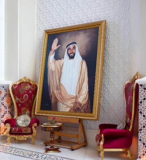 Bab Al Qasr Residence