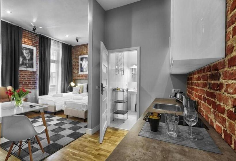 Cinema Rooms   Piotrkowska