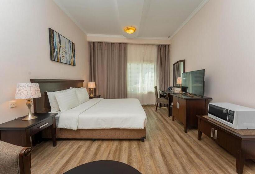 Ezdan Hotel, Residences