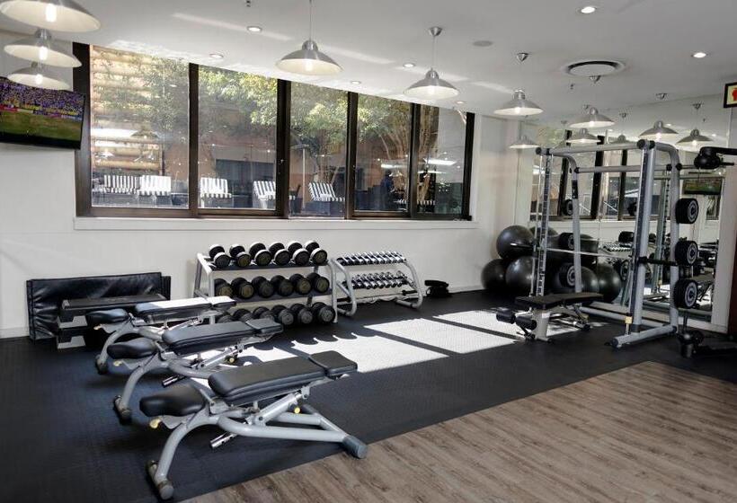 酒店 Davinci Suites