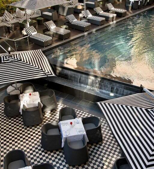 酒店 Davinci Suites