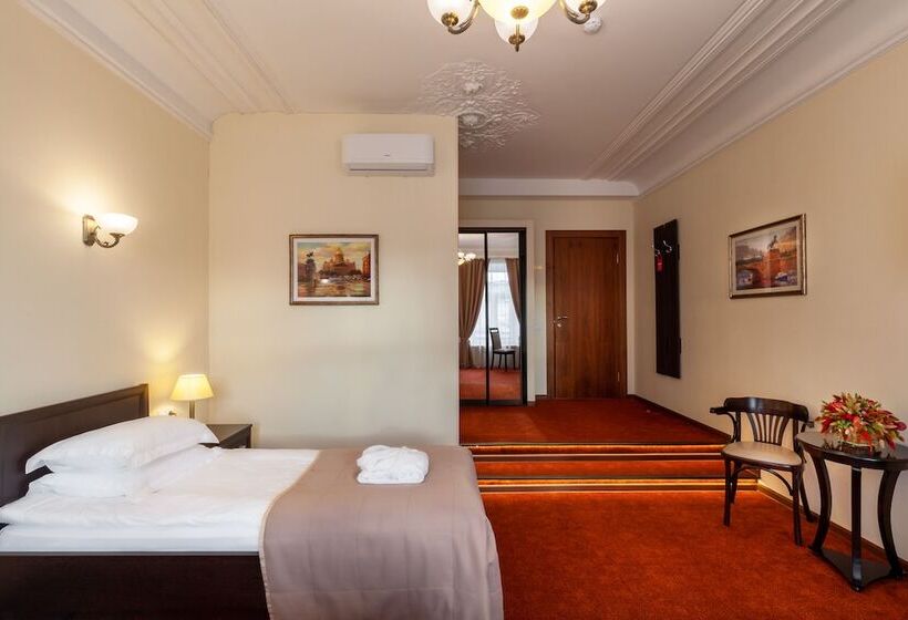 בית מלון כפרי Sonata On Nevsky 5