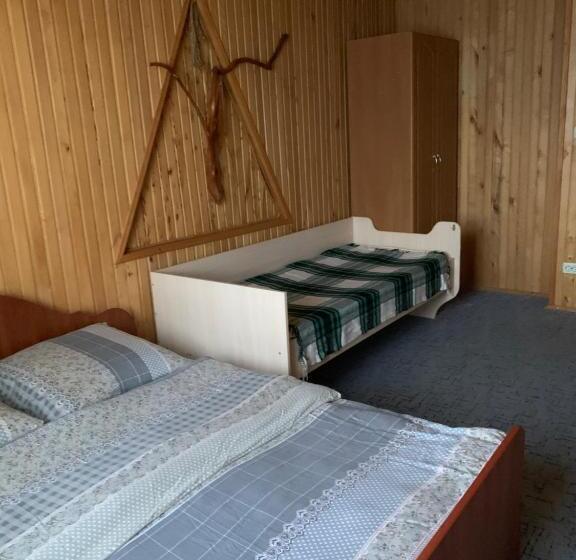 پانسیون садиба зґарда