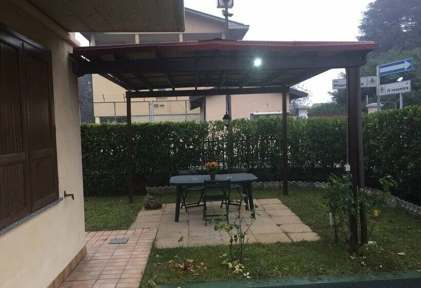 Пансион Airport Rooms Orio