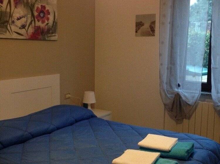 Пансион Airport Rooms Orio