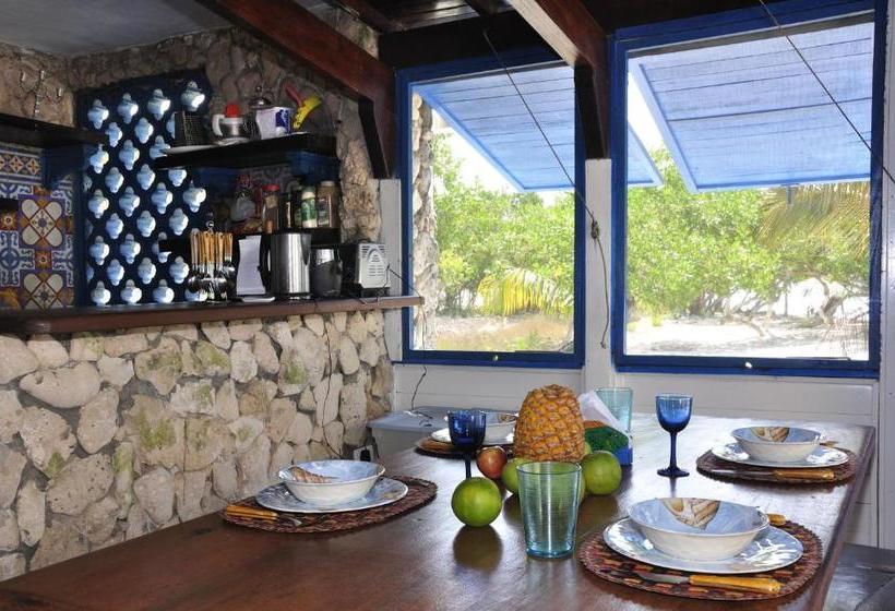 פנסיון Casa Gaviota Baru Beach House