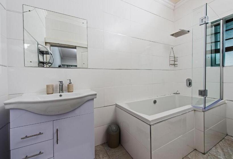 Пансион Bhotani Lodge