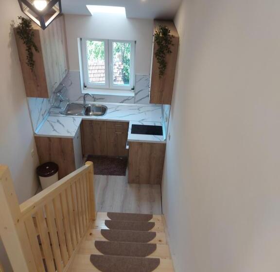 پانسیون Bubolina House