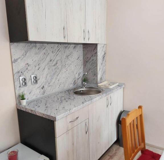 پانسیون Bubolina House