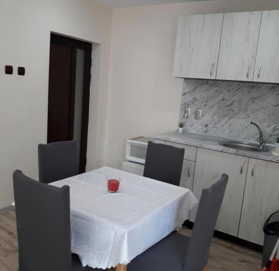 پانسیون Bubolina House