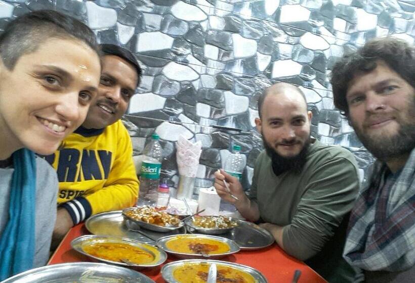 بنسيون Buddha Guest House