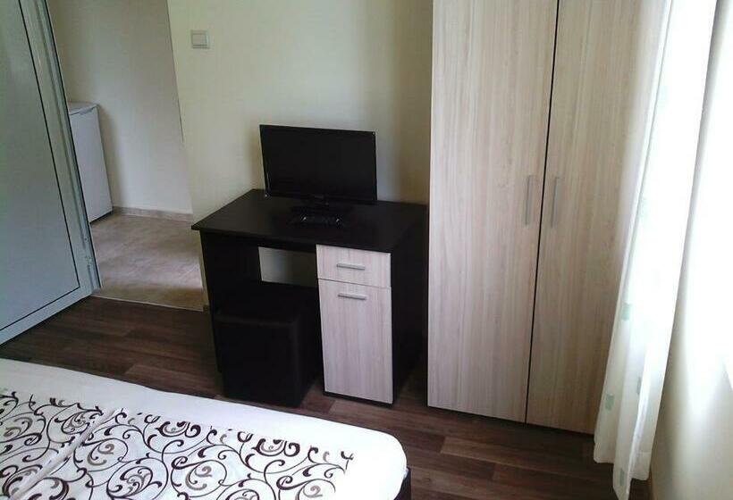 Пансион Bungalows St. Nicola