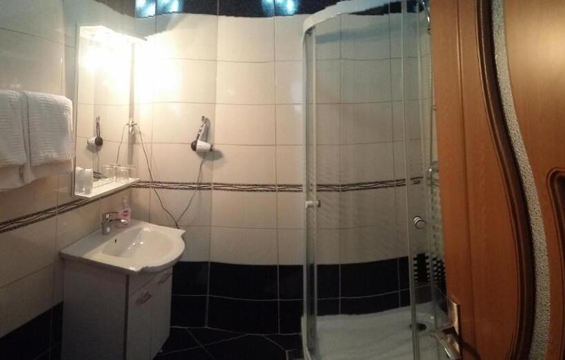 بنسيون Casa Anda