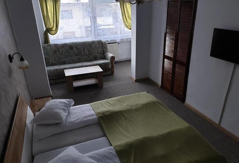 بنسيون Casa Anda