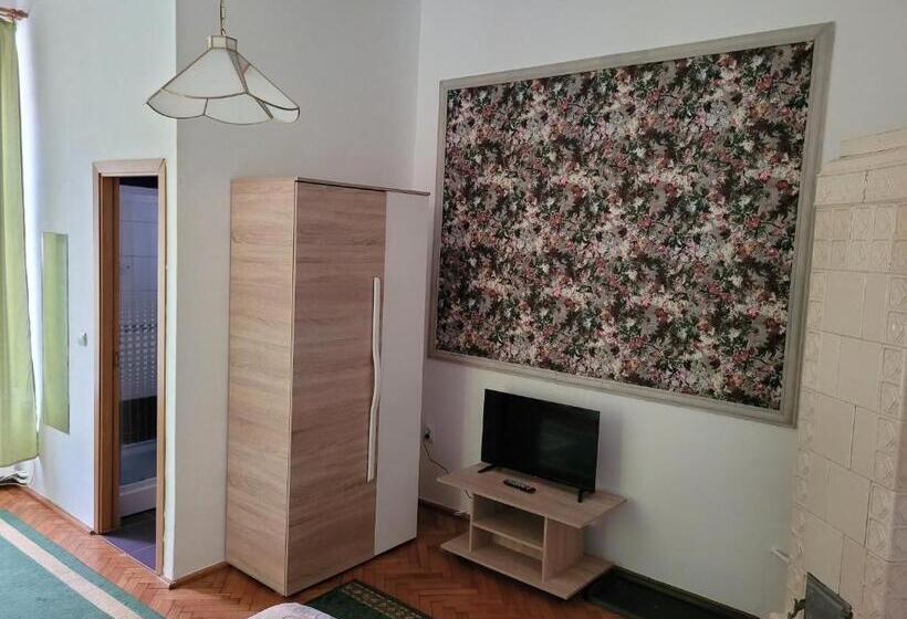 بنسيون Casa Anda