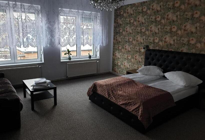 بنسيون Casa Anda