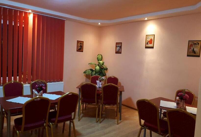 Пансион Casa Krista