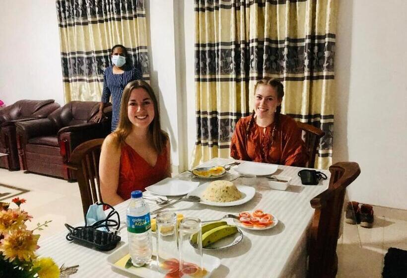 ペンション Dambulla Tourist Resort