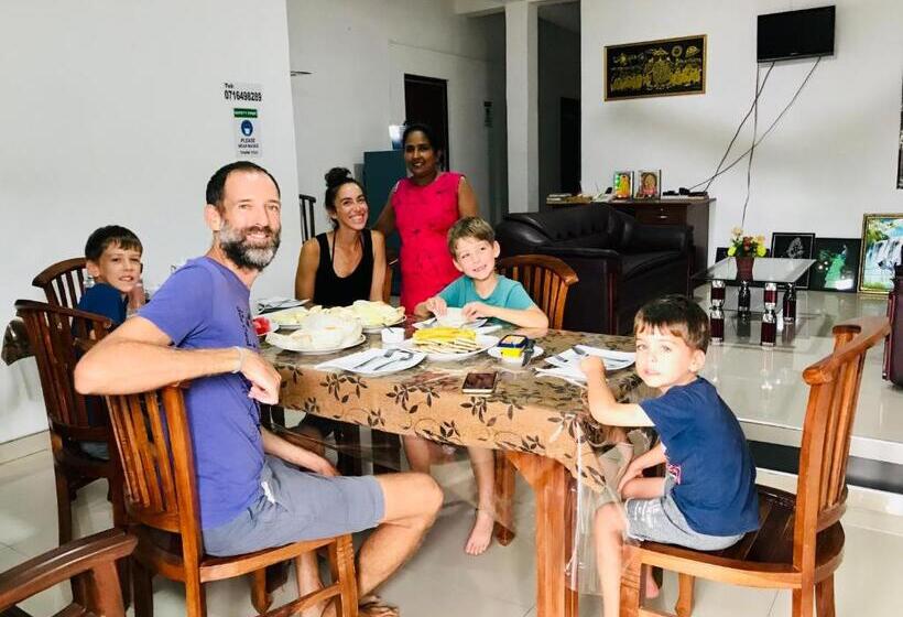 ペンション Dambulla Tourist Resort