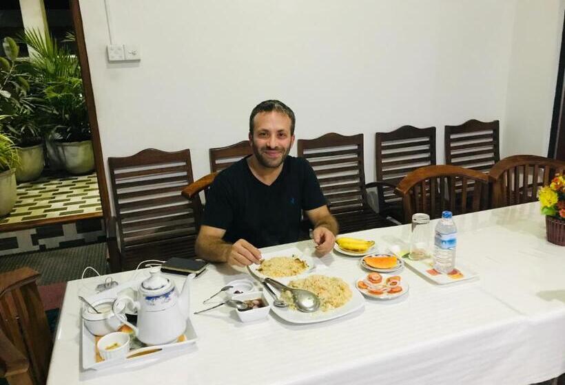 ペンション Dambulla Tourist Resort