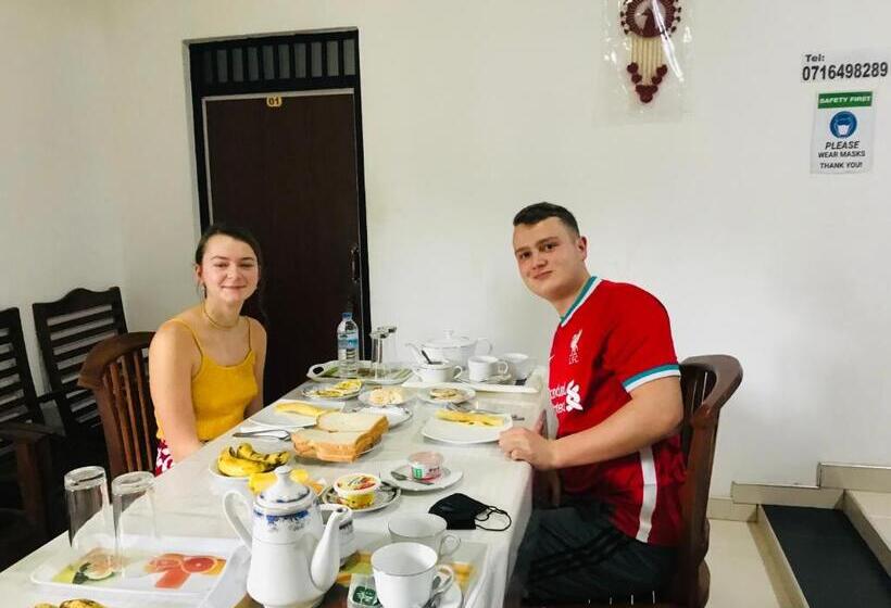 ペンション Dambulla Tourist Resort