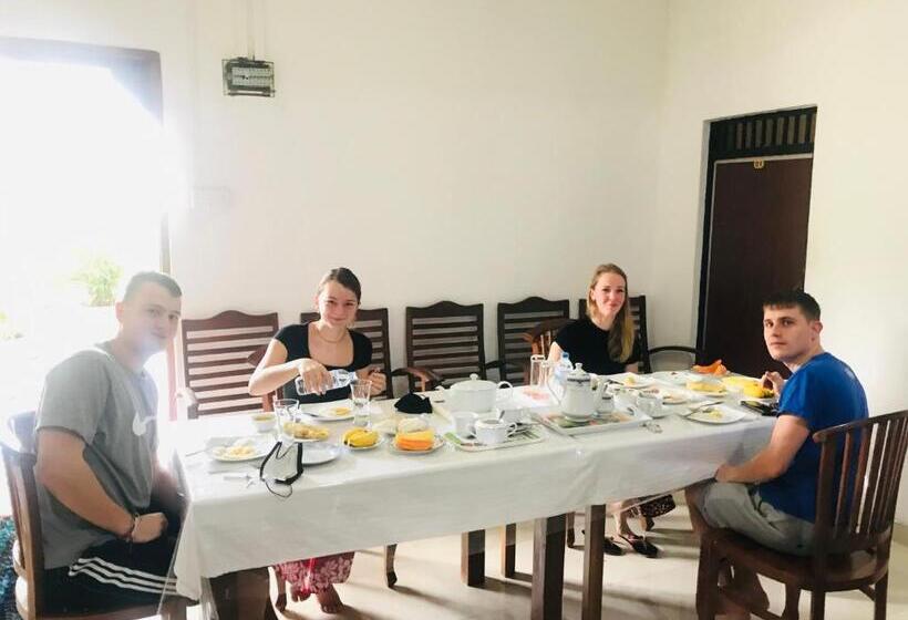 ペンション Dambulla Tourist Resort