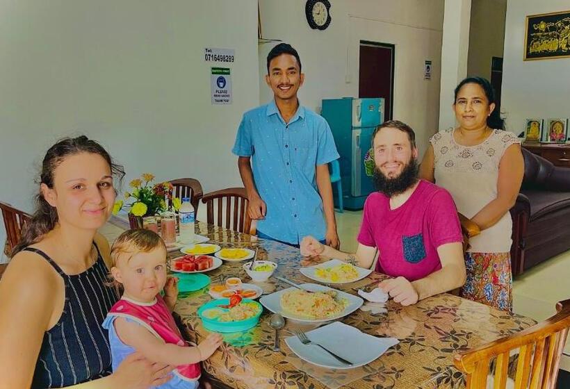 ペンション Dambulla Tourist Resort