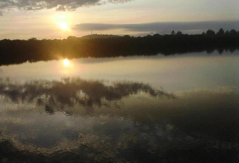 Пансион Dinoyin Bungalows