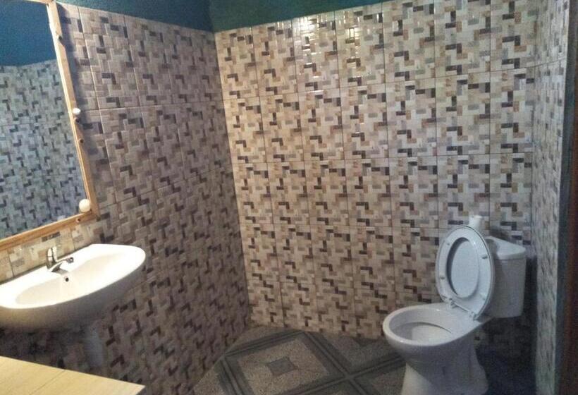 Пансион Dinoyin Bungalows