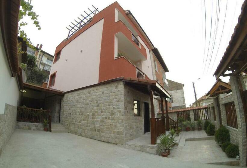 بنسيون Ego 2 Guesthouse
