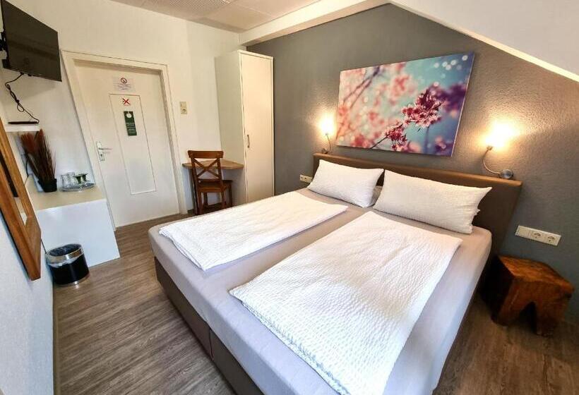 Пансион Gasthof Goldener Stern